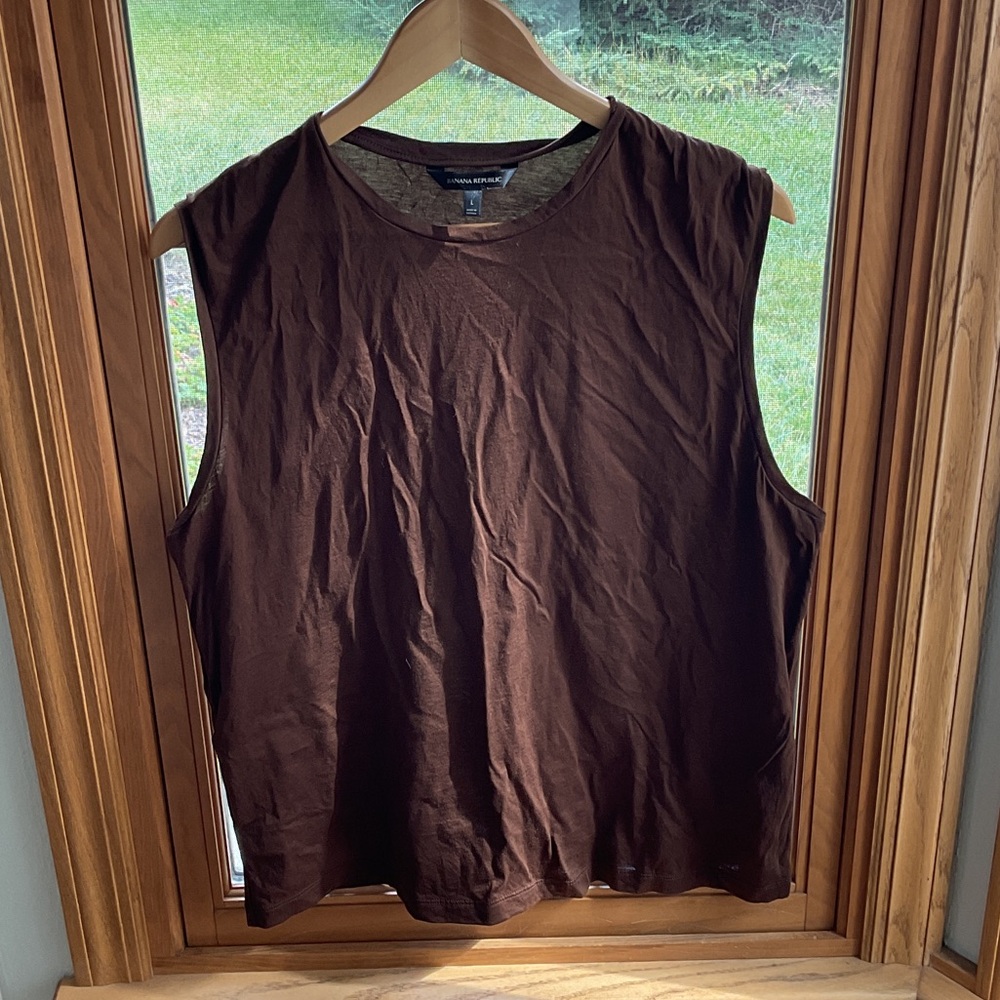 Banana Republic Dark Brown Muscle Tee
